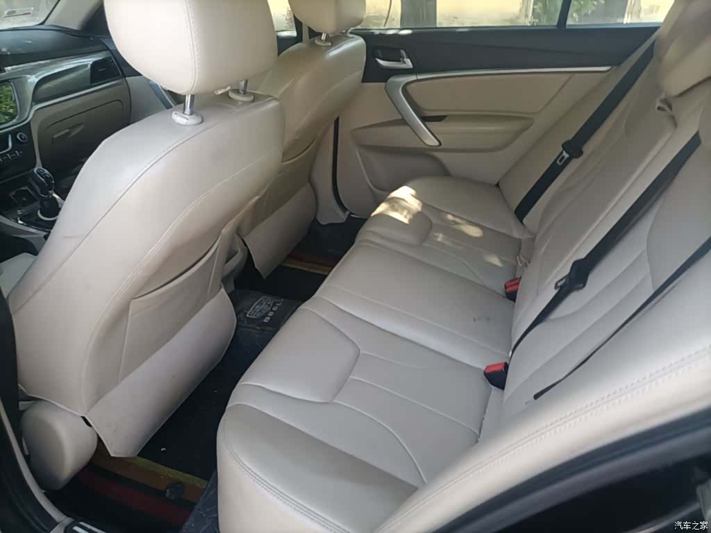 Geely Emgrand, 2017 17