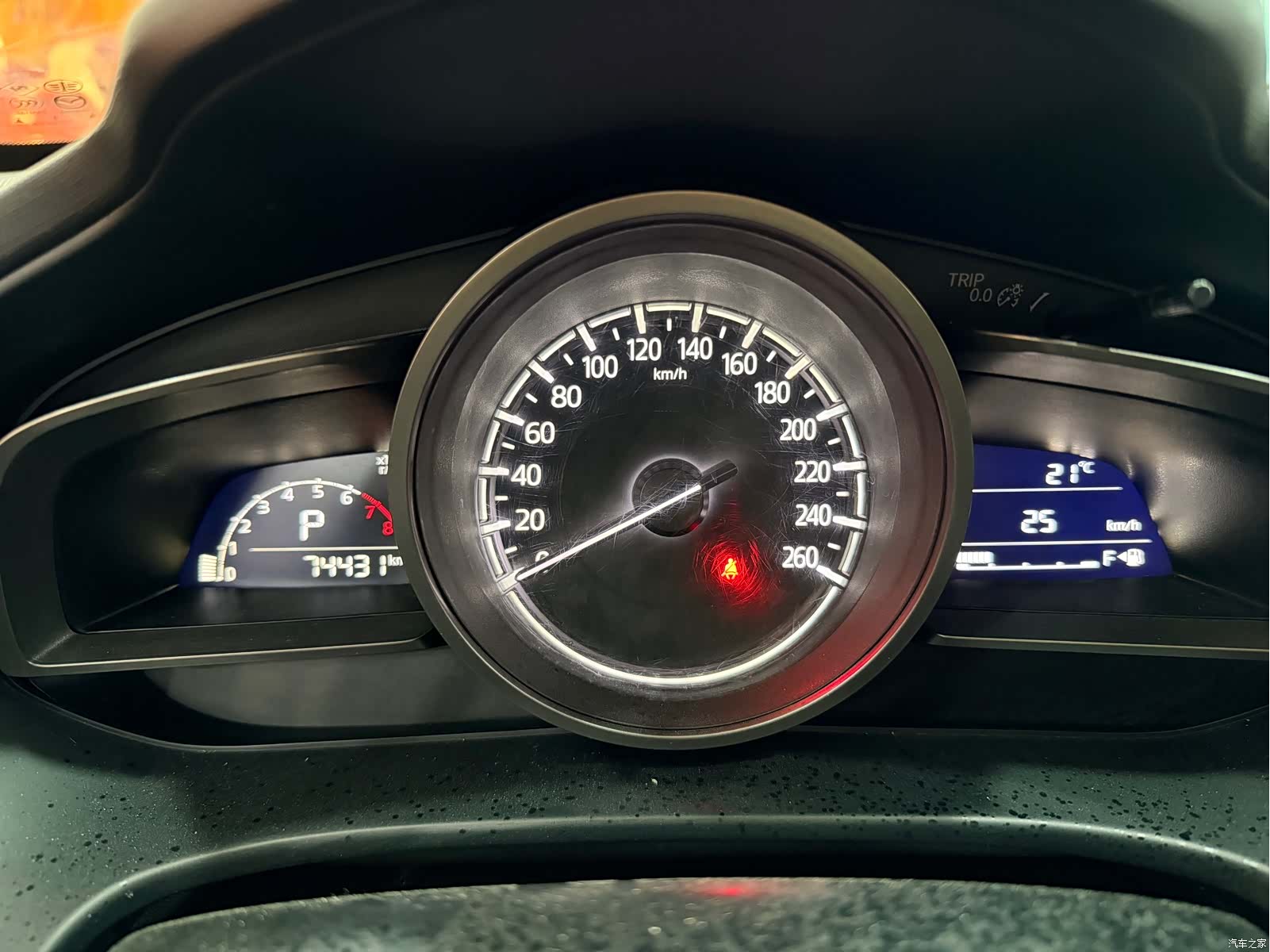 Mazda CX-4, 2019 11