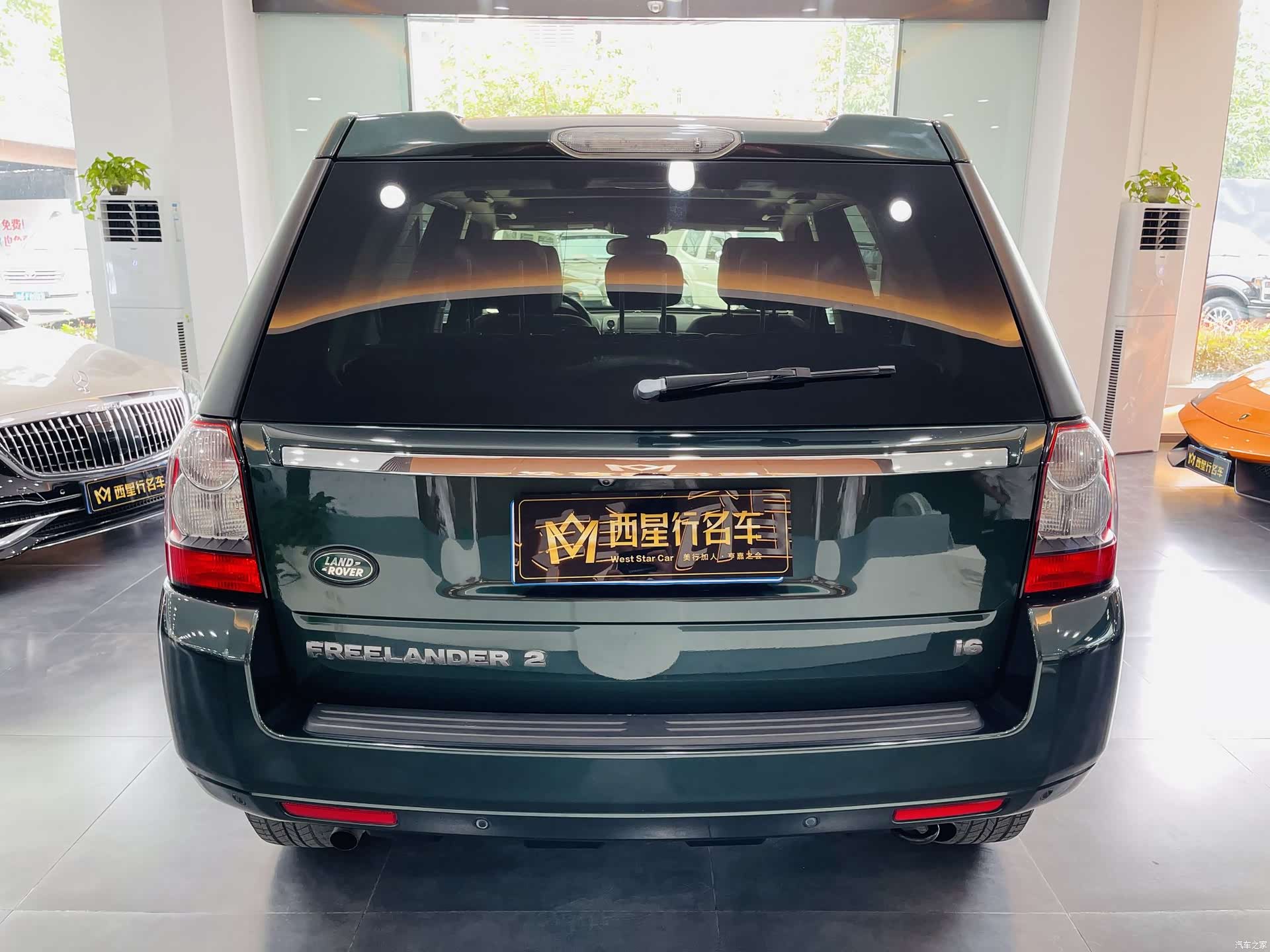 Land Rover i6, 2011 4