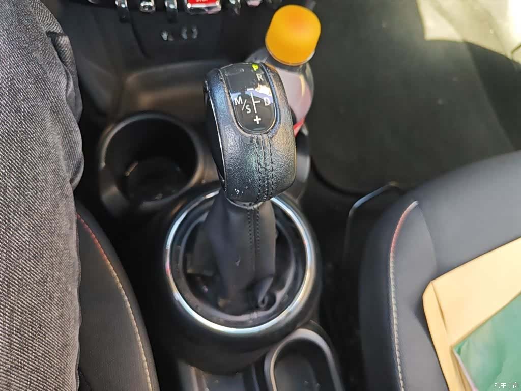 Mini ONE, 2018 7