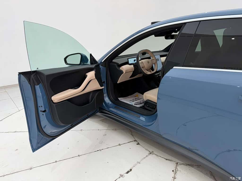 NIO ET5, 2023 13