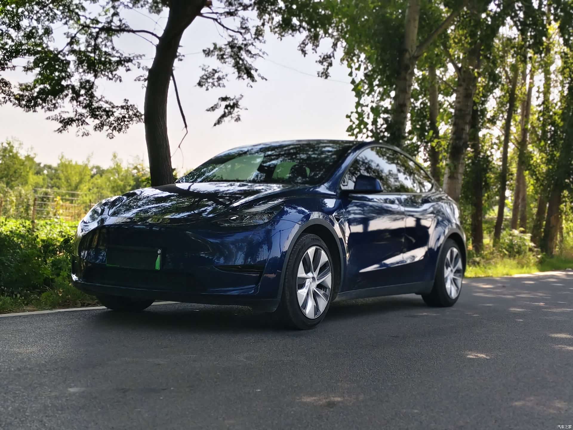 Tesla Model Y, 2022 1