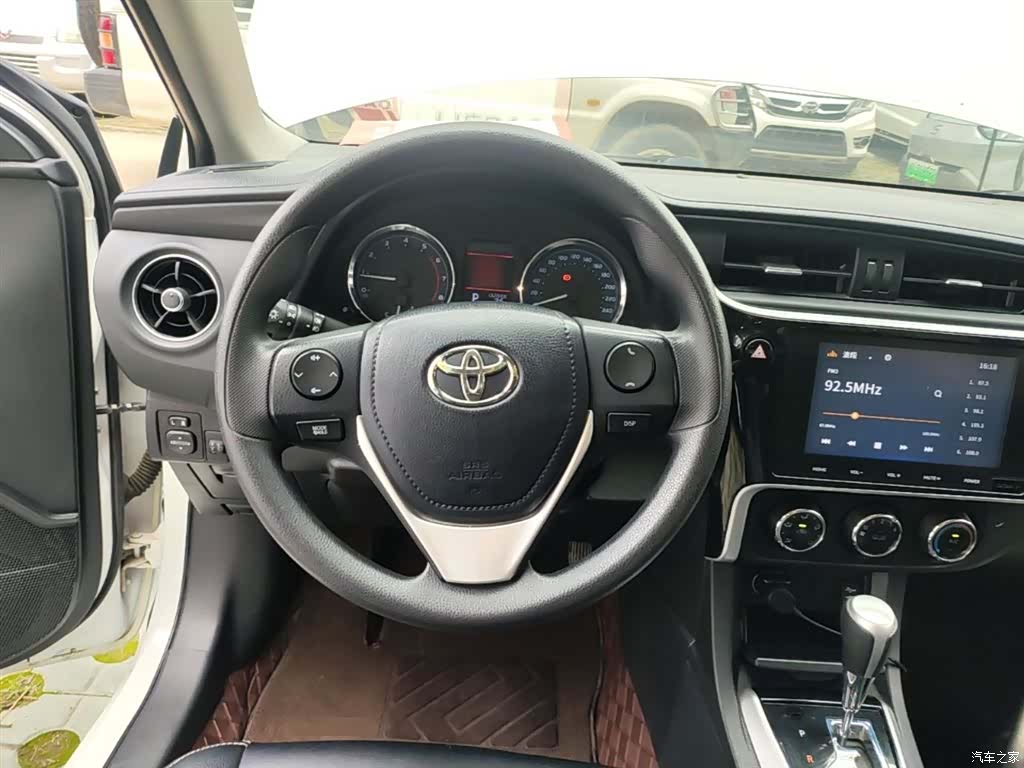 Toyota Corolla, 2018 11