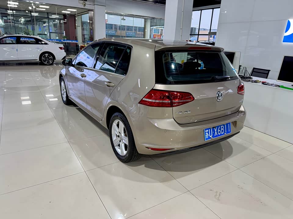 Volkswagen golf