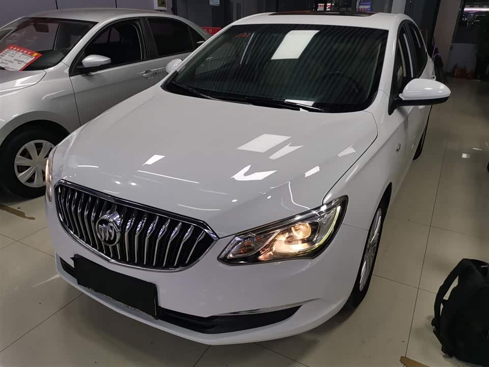 Buick Yinglang