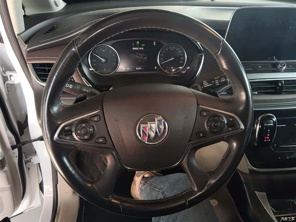 Buick GL8, 2022 8