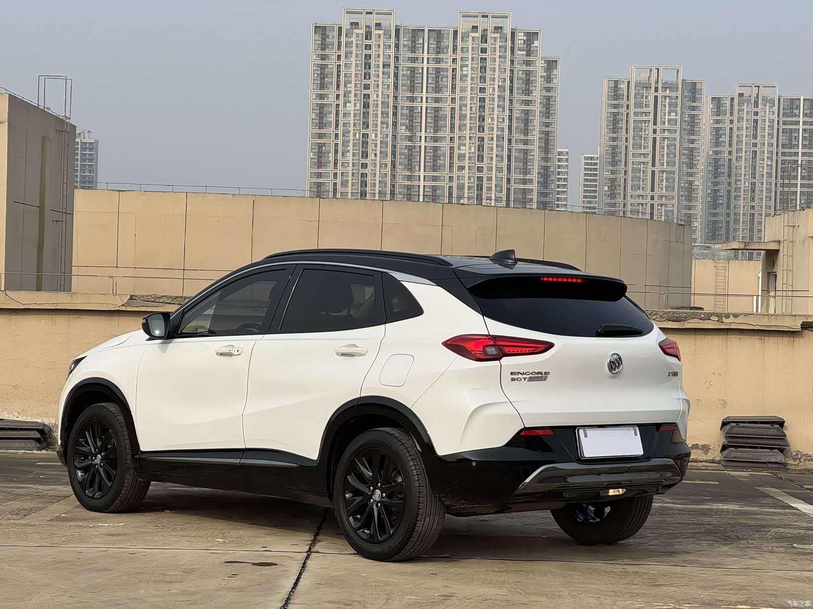 Buick Encore, 2020 8
