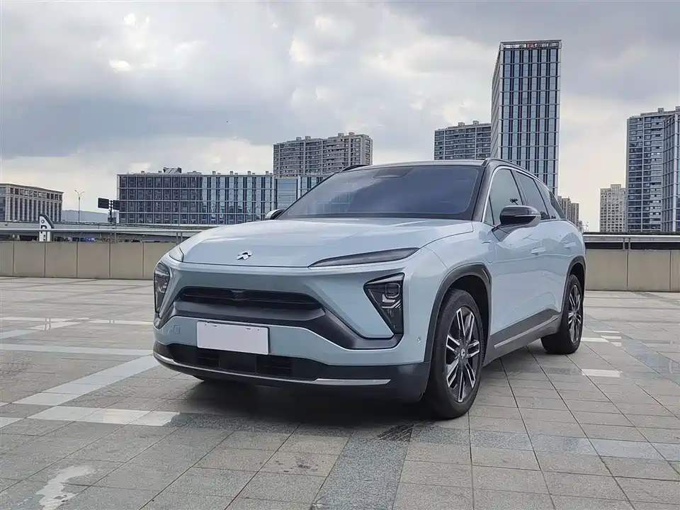 NIO ES6