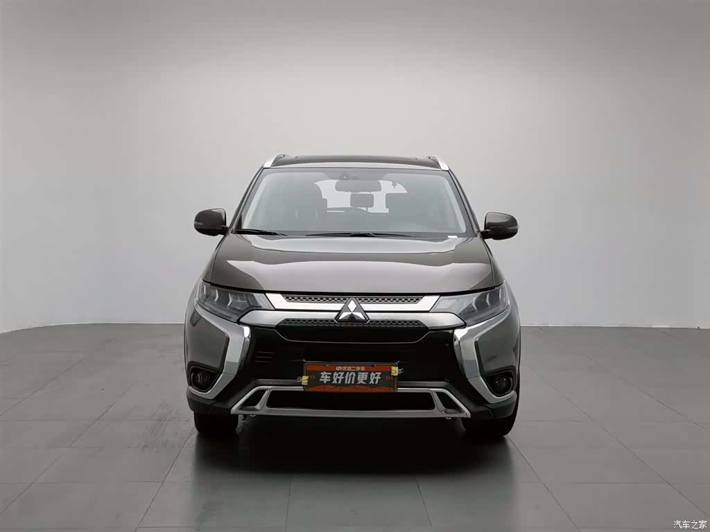 Mitsubishi Outlander, 2021 3