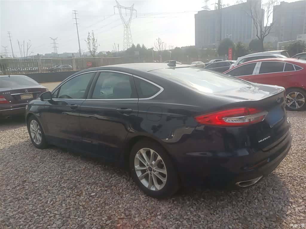 Ford Mondeo, 2022 все фото