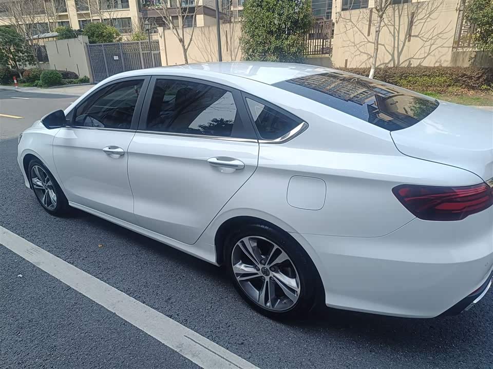 Geely Binrui