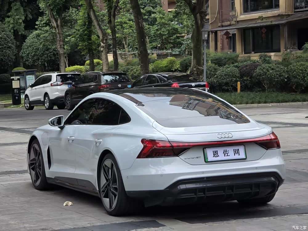 Audi e-tron, 2024 13