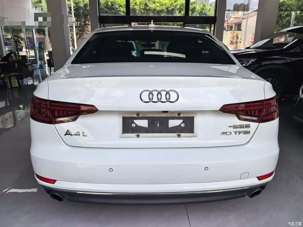 Audi A4L, 2018 6