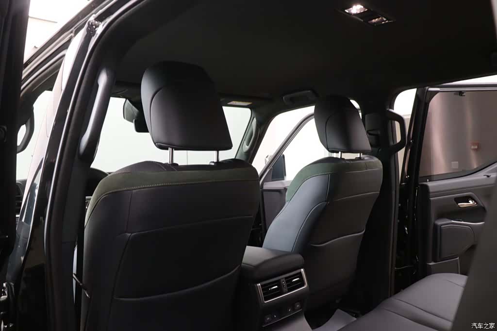 Lexus GX, 2025 20