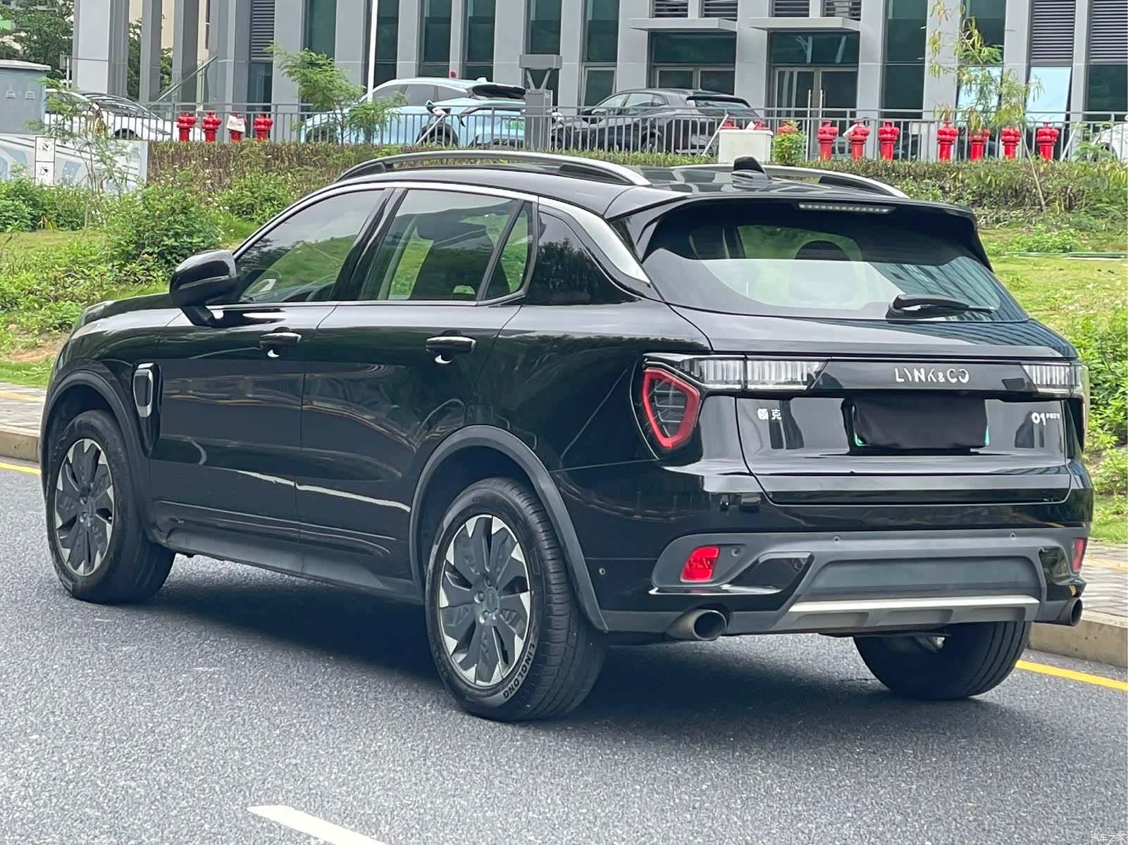 Lynk & Co 01, 2019 все фото