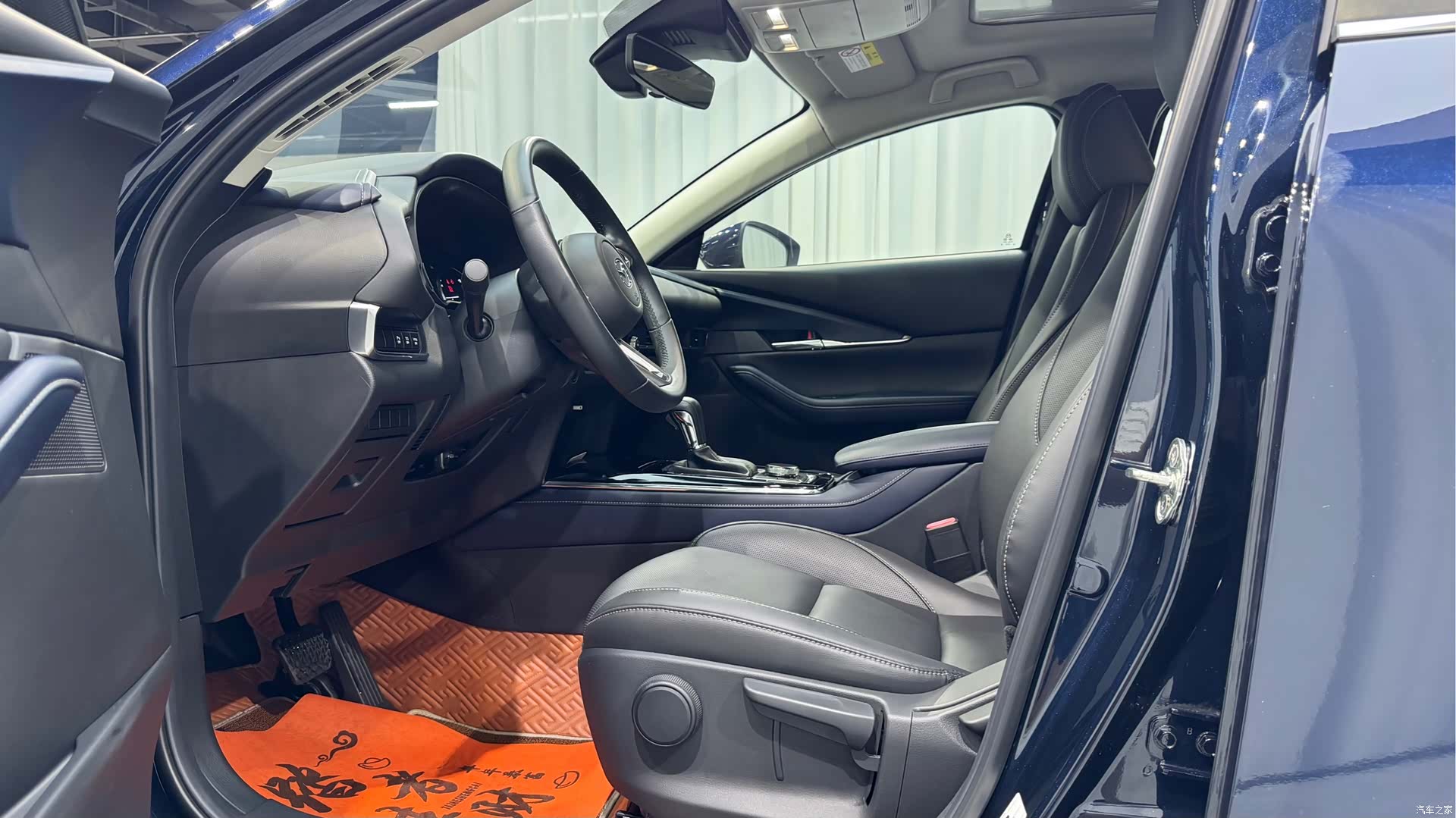 Mazda CX-30, 2022 9