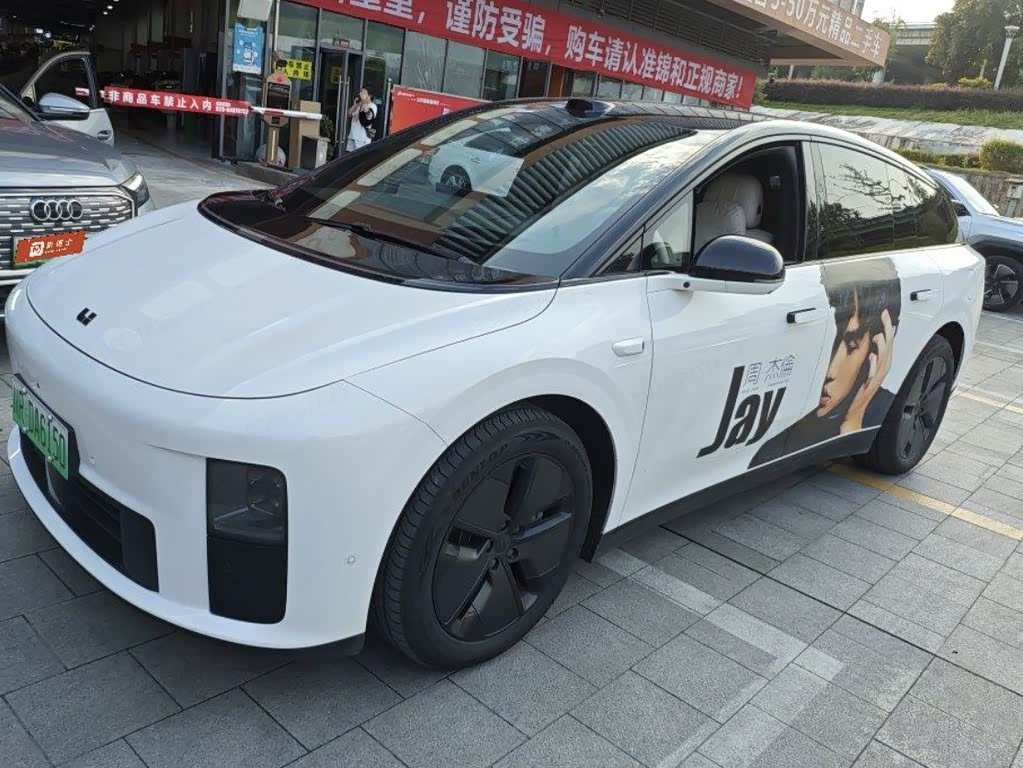 Li Auto i6