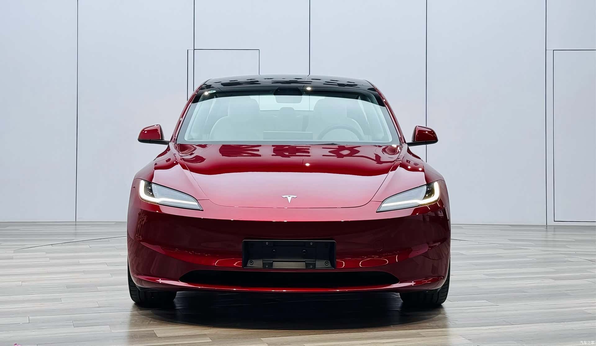 Tesla Model 3, 2023 2