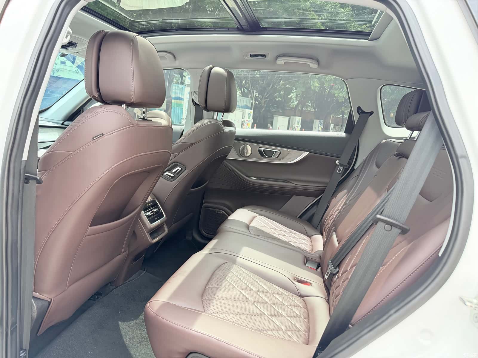 Chery Tiggo 8, 2024 все фото