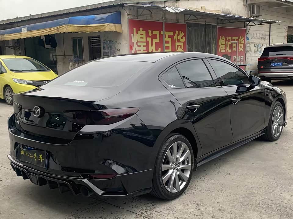 Mazda 3 Angkesaila