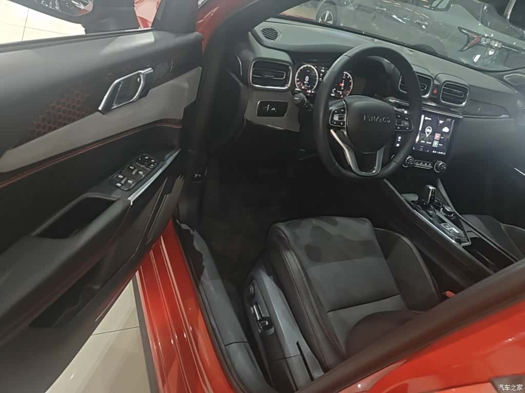 Lynk & Co 01, 2020 16
