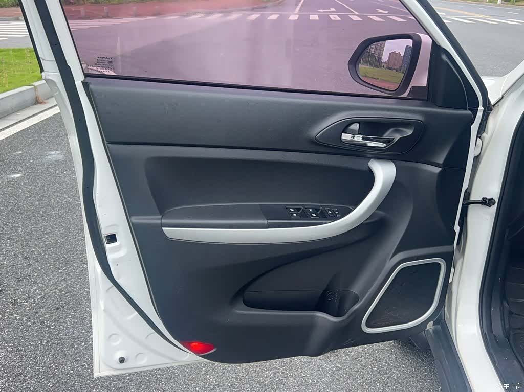 Changan CS35, 2017 4