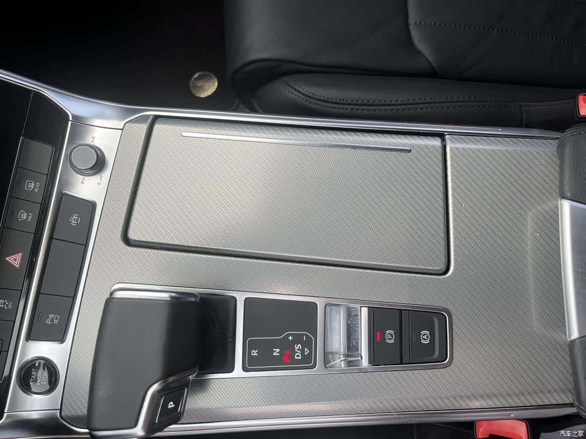 Audi A6L, 2021 8