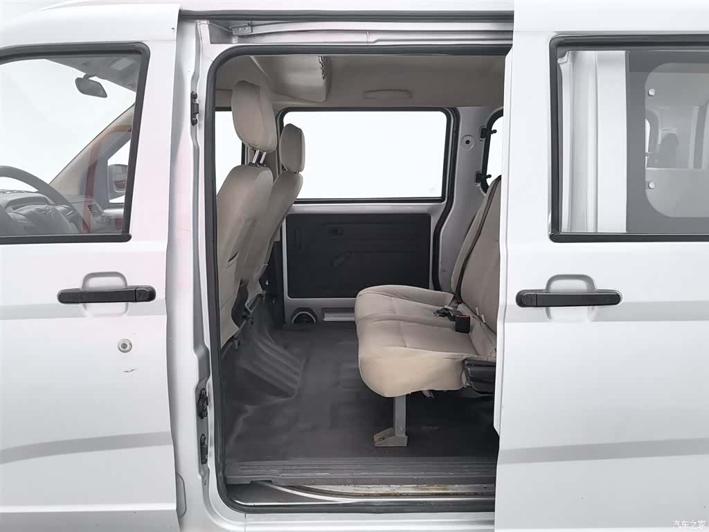Wuling S, 2019 15