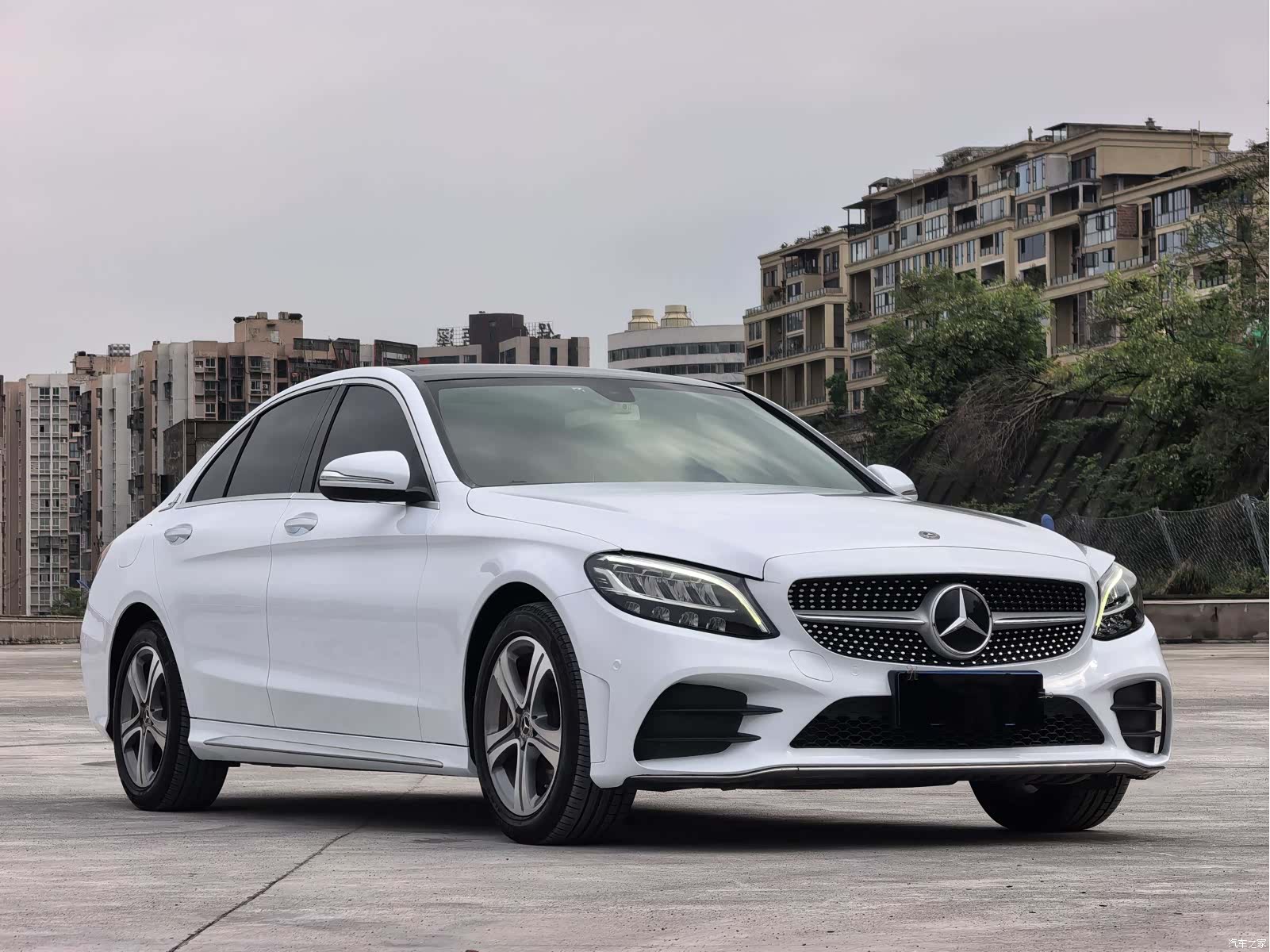 Mercedes-Benz C-Class, 2020 3