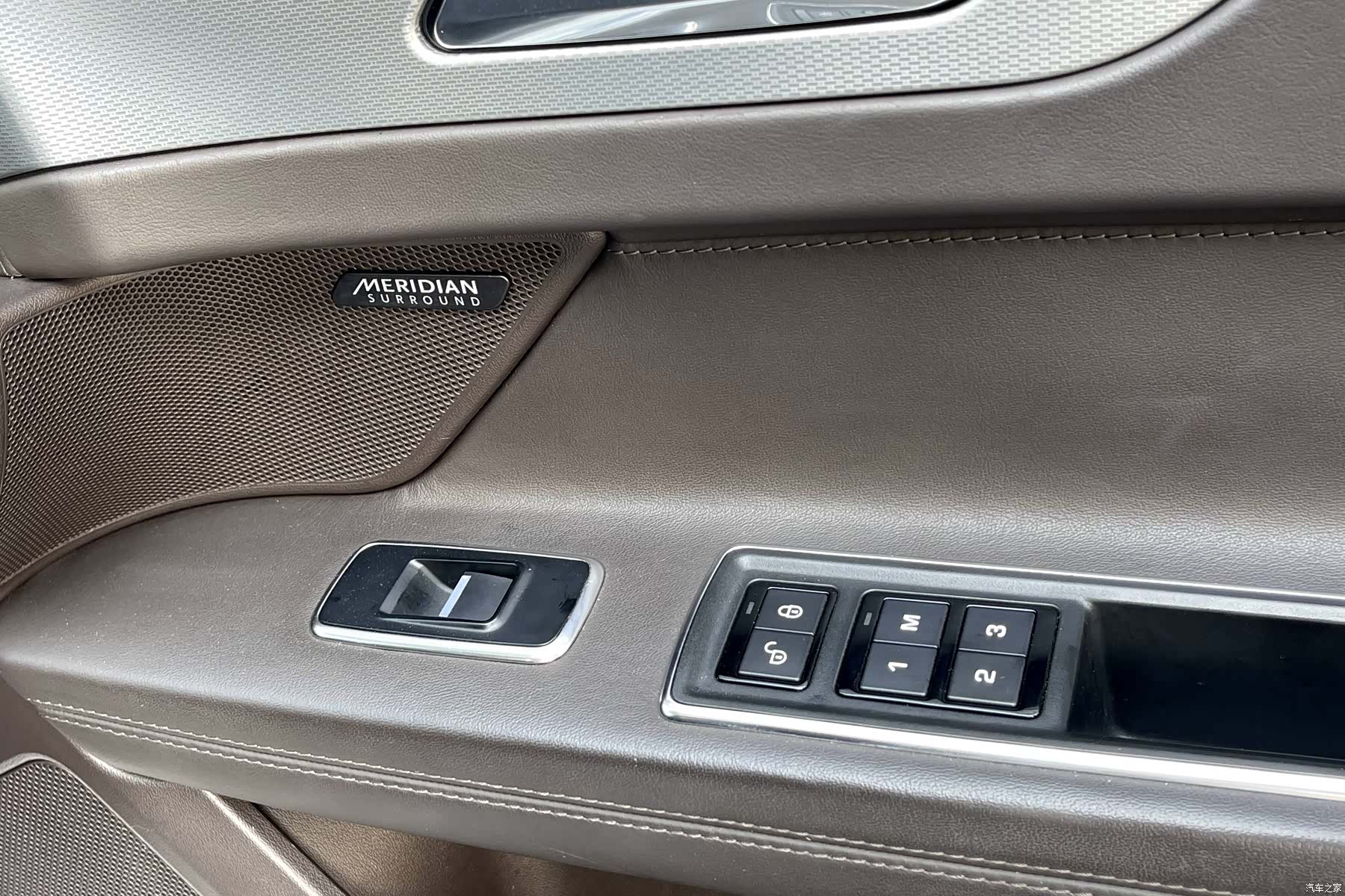 Land Rover XFL, 2017 14