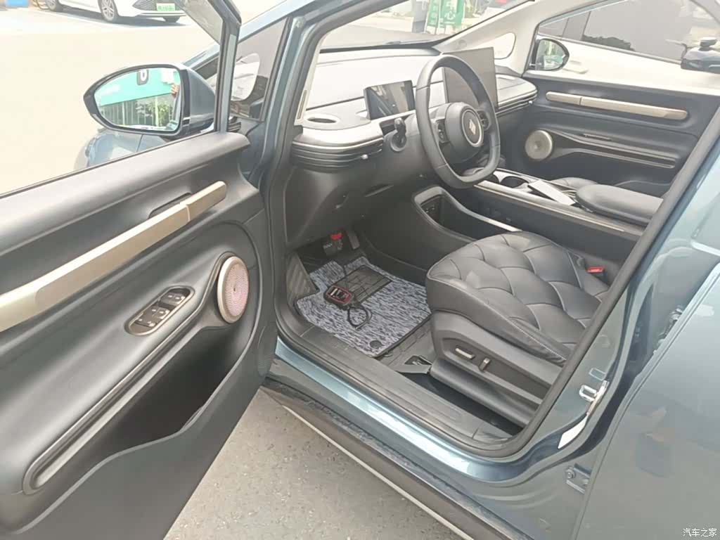 Wuling 460, 2024 16