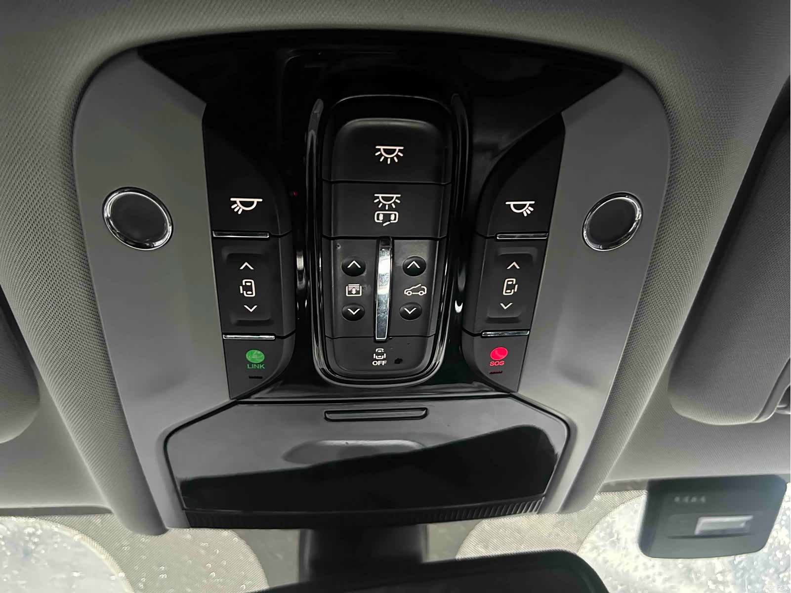 Trumpchi M8, 2021 13