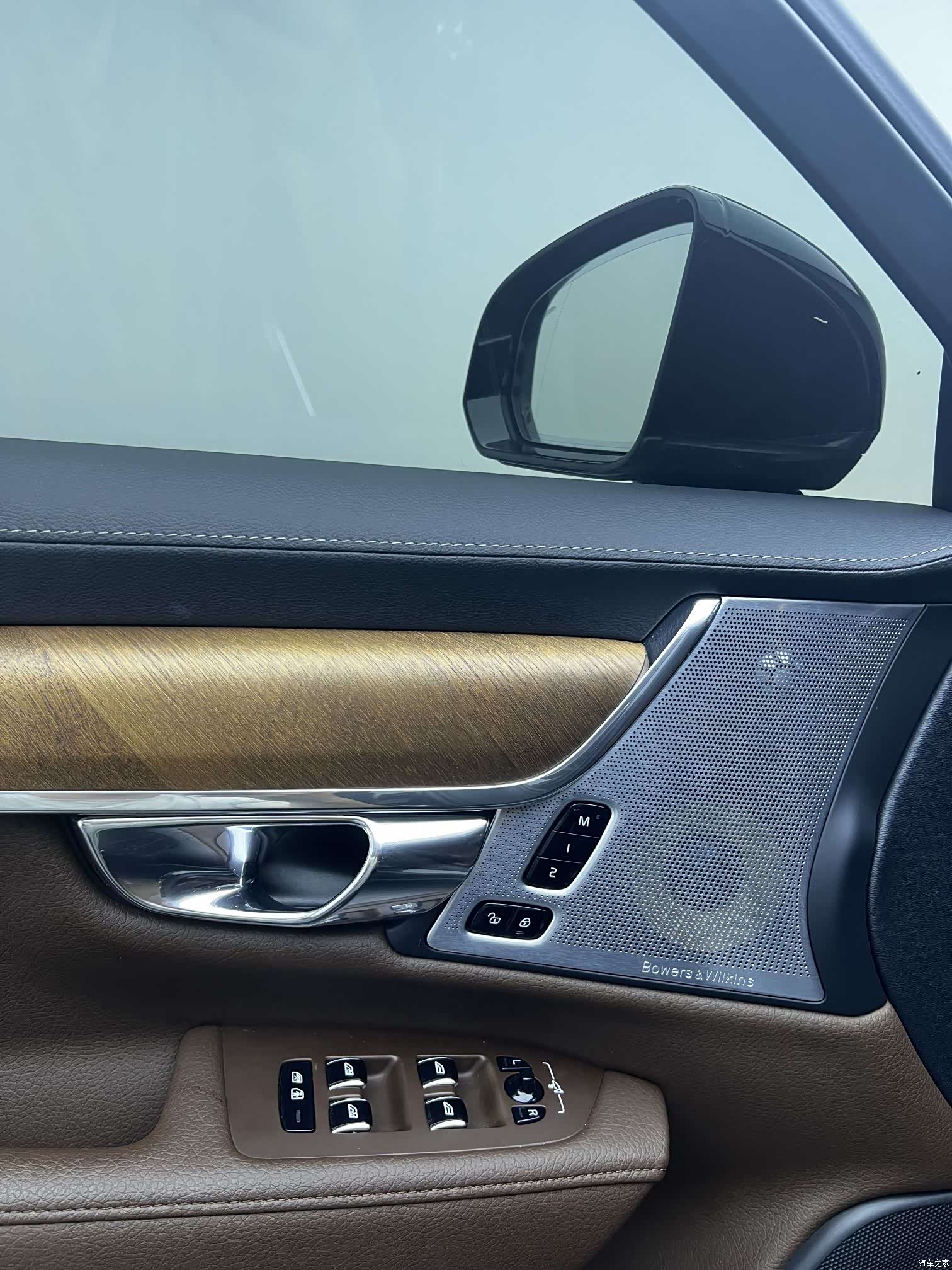 Volvo S90, 2019 все фото