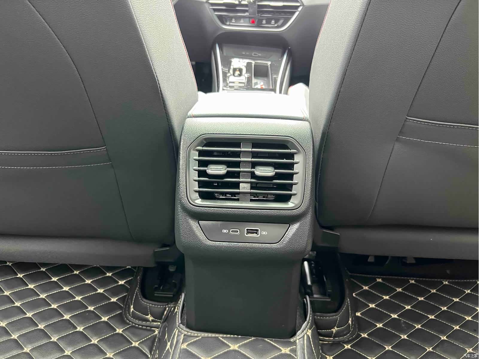 Volkswagen Lamando, 2024 24