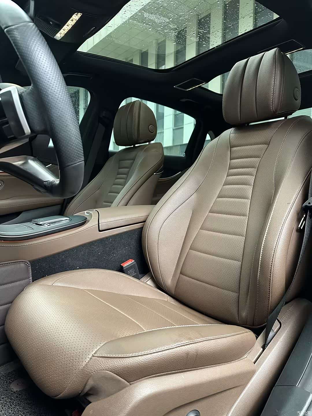 Mercedes-Benz E-Class, 2022 12