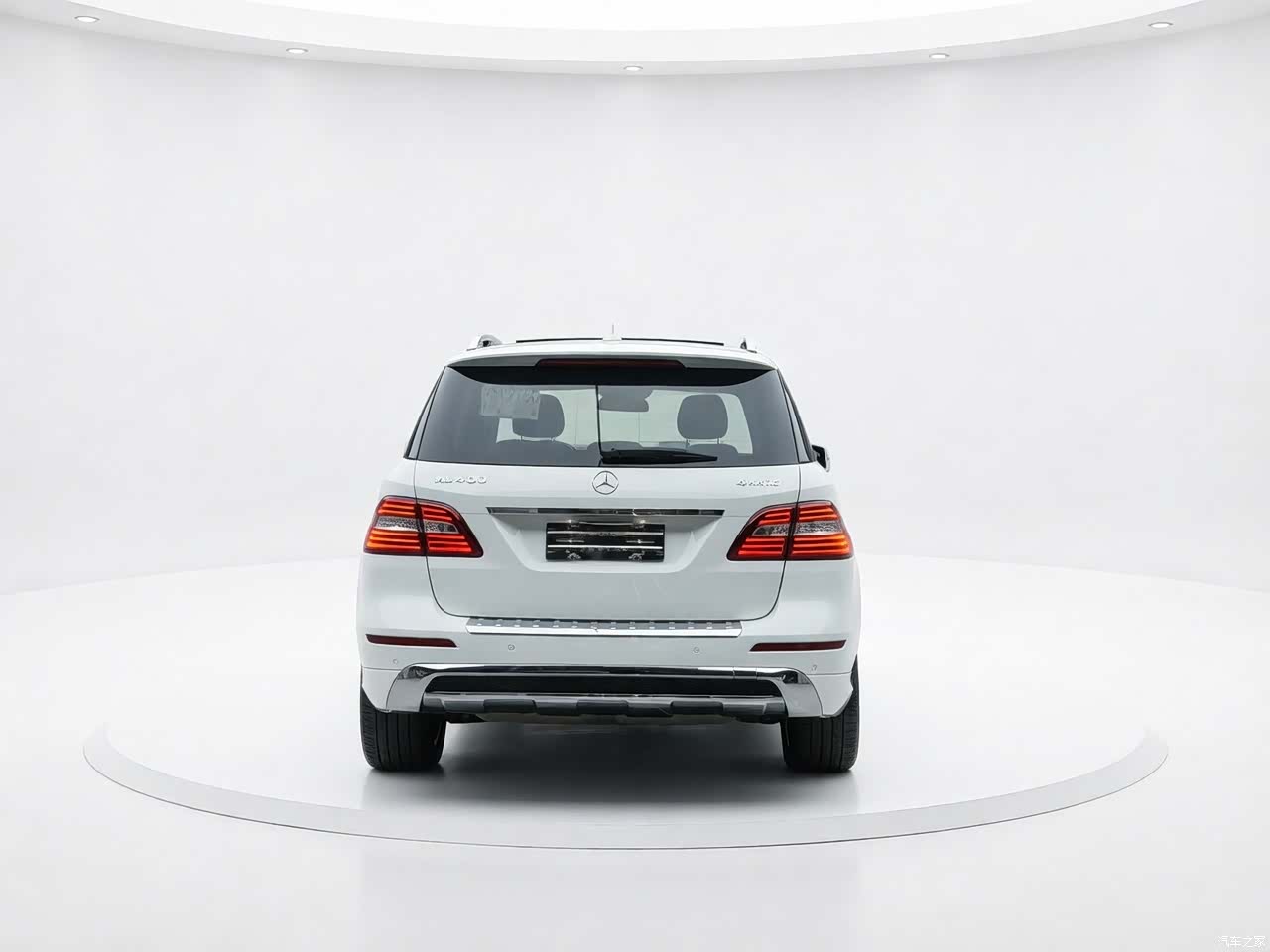 Mercedes-Benz M-Class, 2015 18