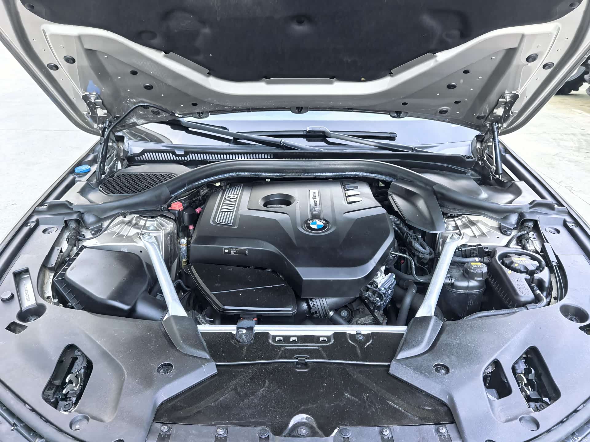 BMW 5 Series, 2018 30