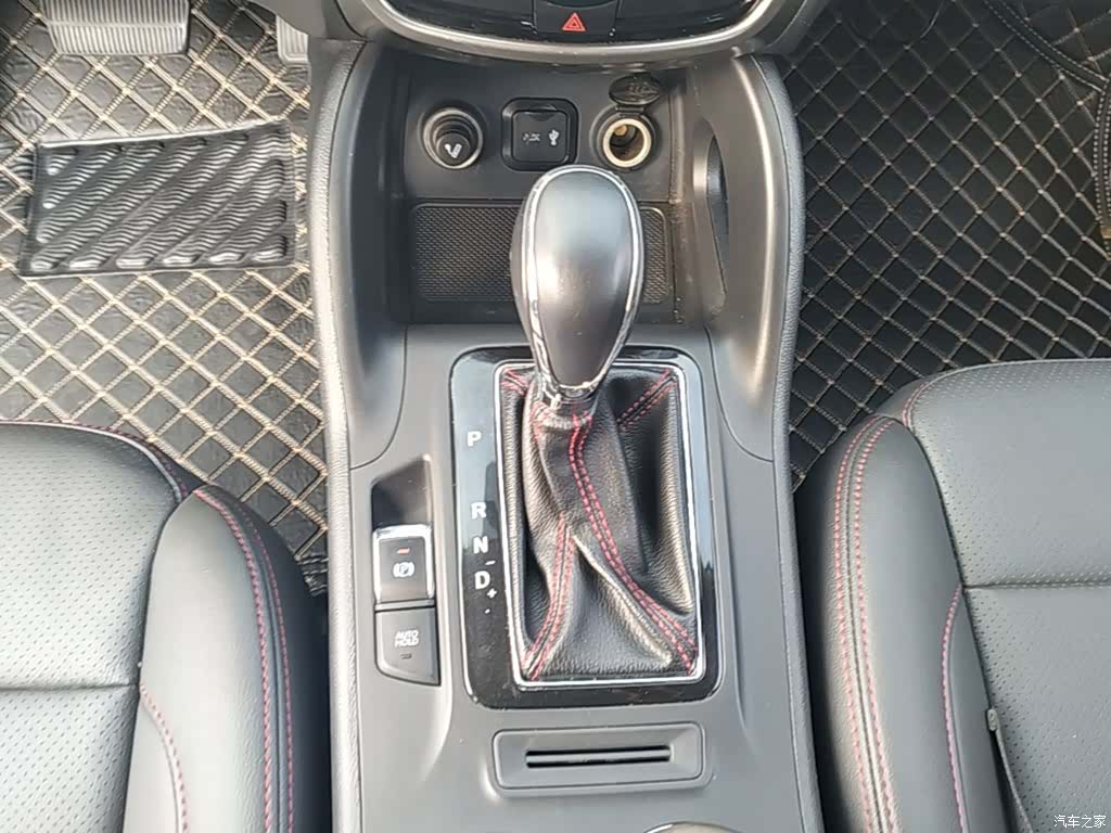 Changan CS75, 2017 14