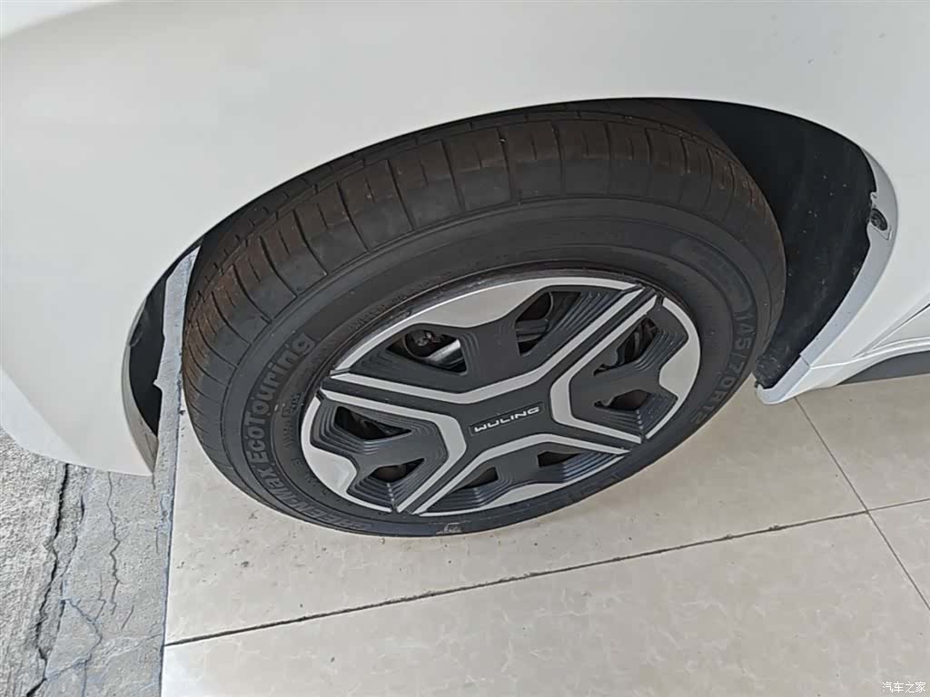 Wuling NanoEV, 2022 24