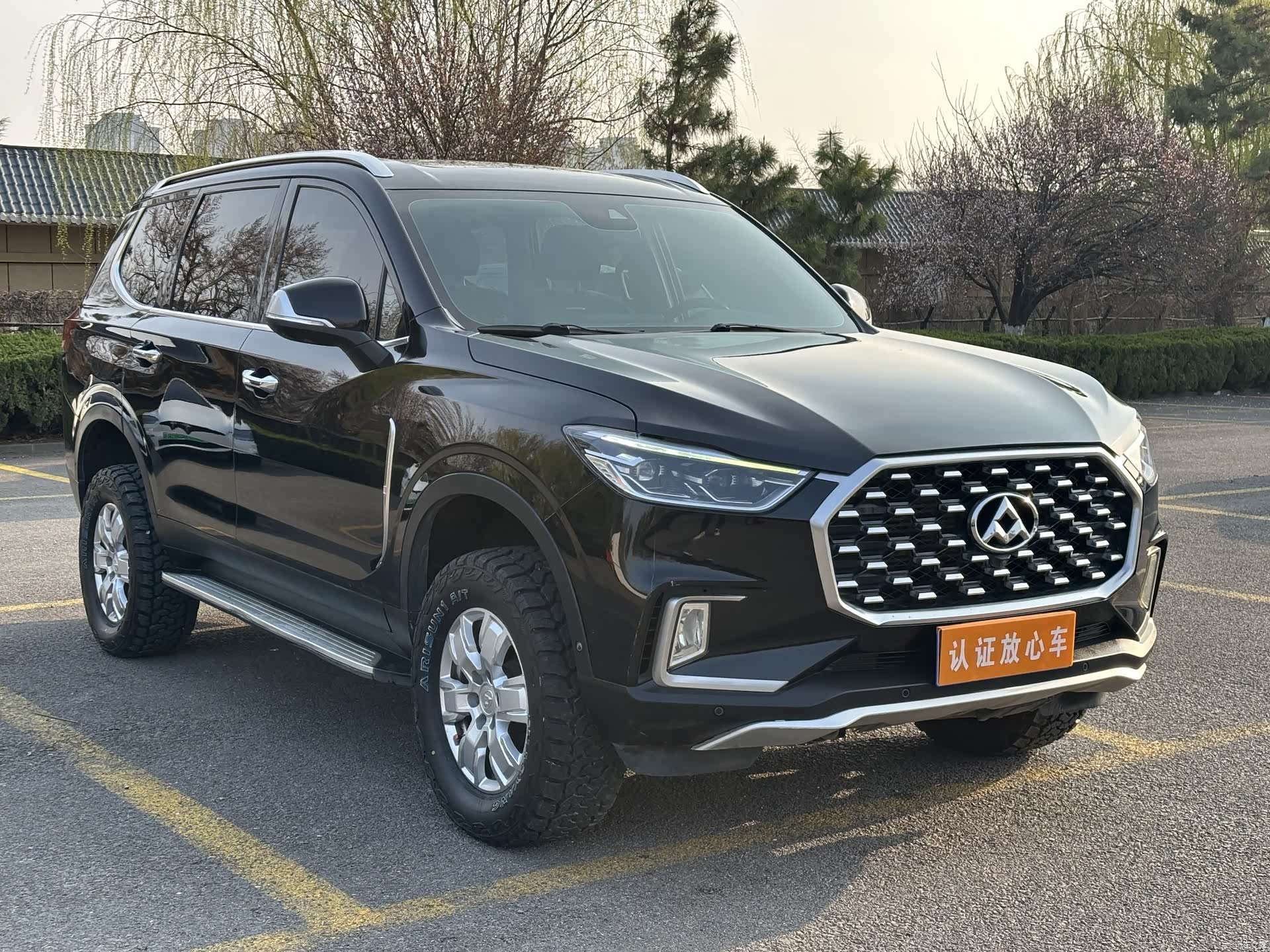 Maxus D90, 2019 3