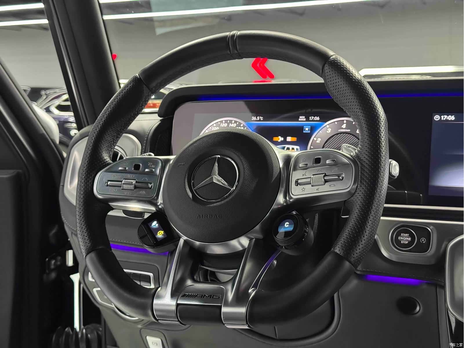 Mercedes-Benz G-Class, 2022 11