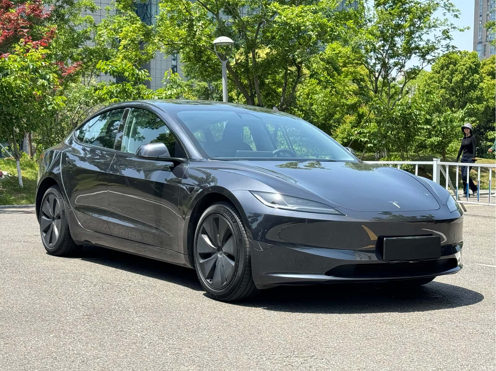 Tesla Model 3, 2024 3
