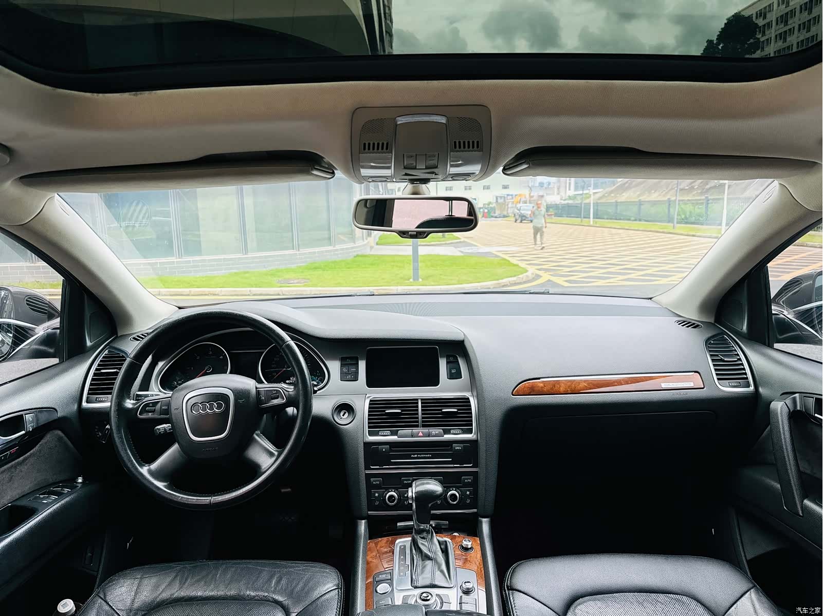 Audi Q7, 2012 6
