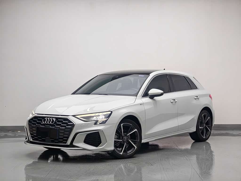 Audi A3 2022 Sportback 35 TFSI Fashion Sport