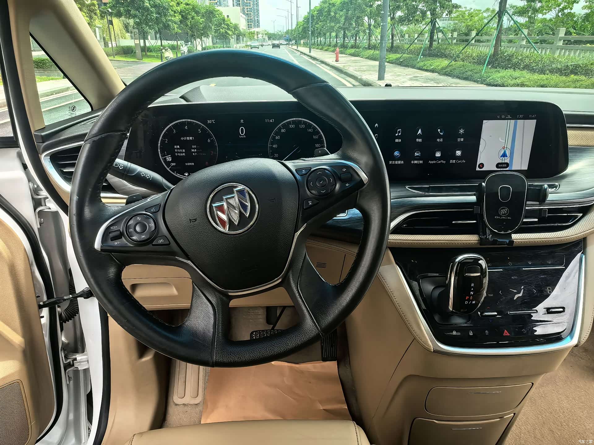 Buick GL8, 2021 8