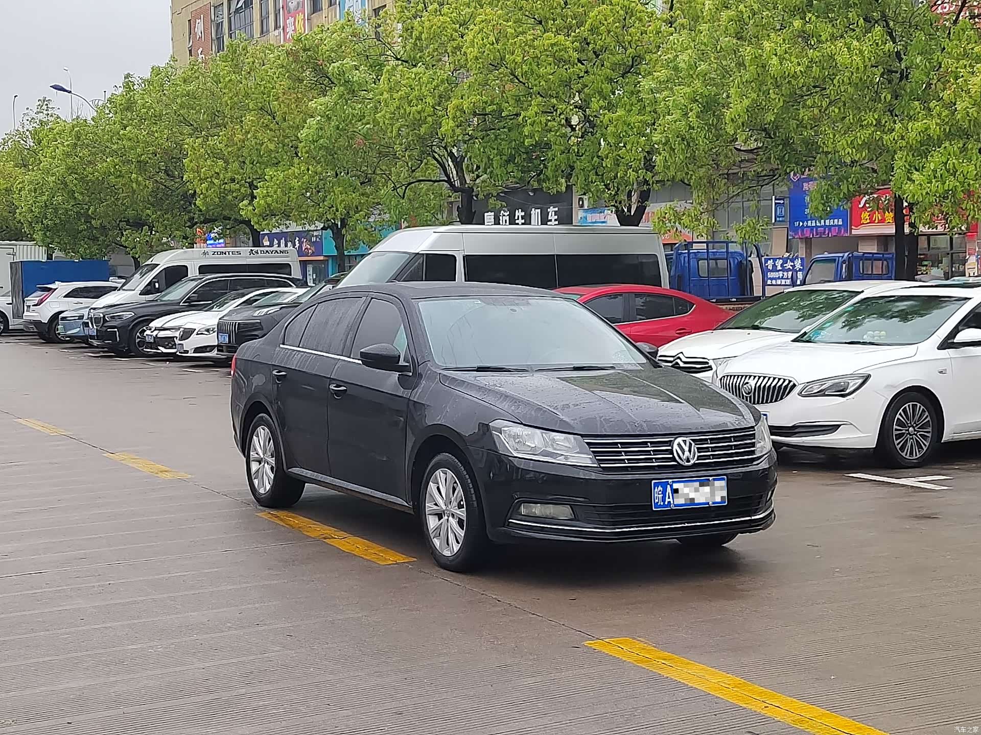 Volkswagen Lavida, 2017 4