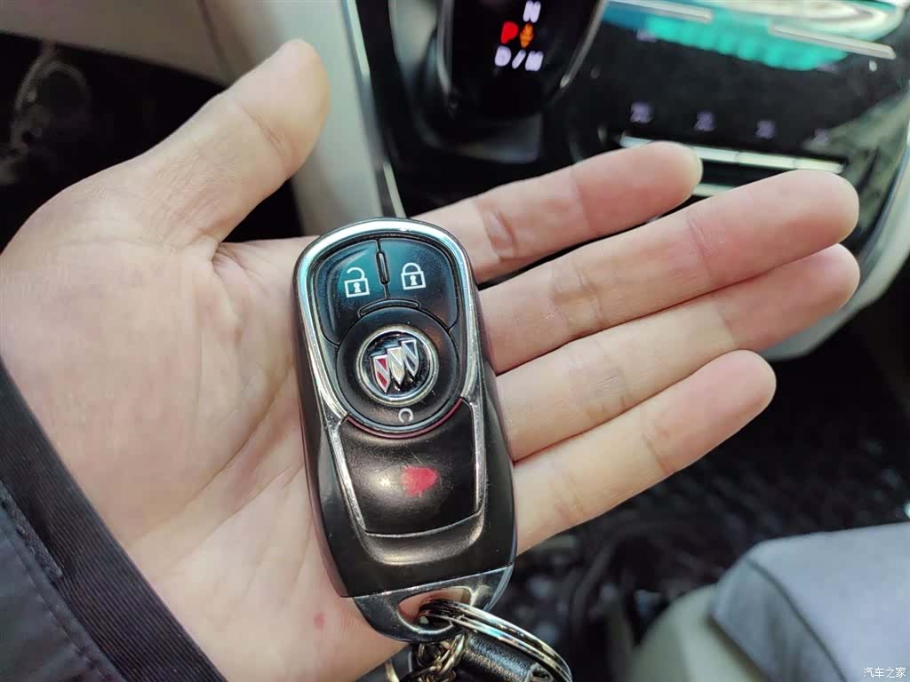 Buick GL8, 2020 12