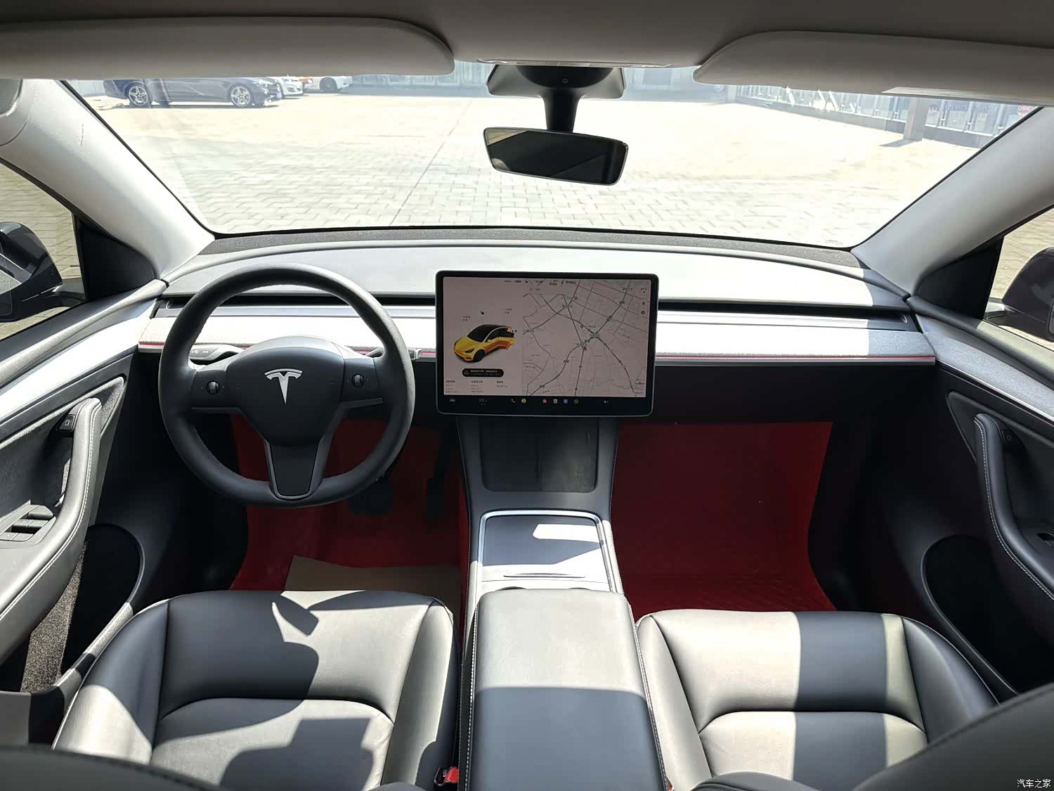 Tesla Model Y, 2023 4