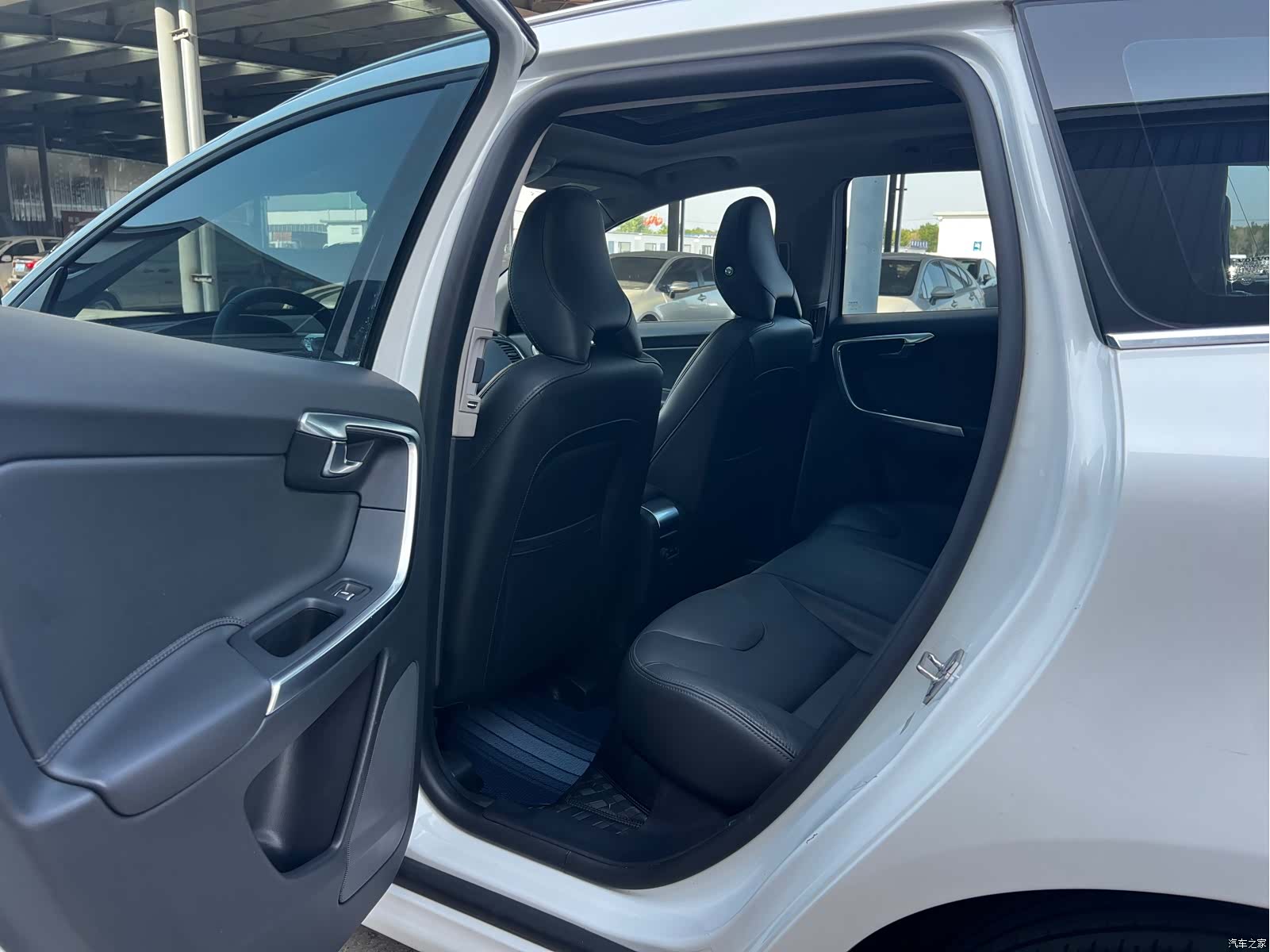 Volvo XC60, 2017 7