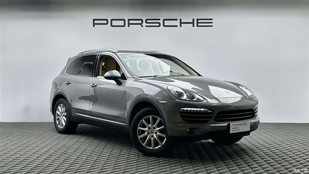 Porsche Cayenne, 2012 3